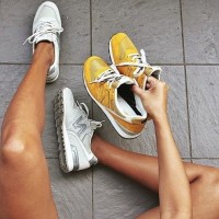 sarı beyaz new blance spor ayakkabı kadın